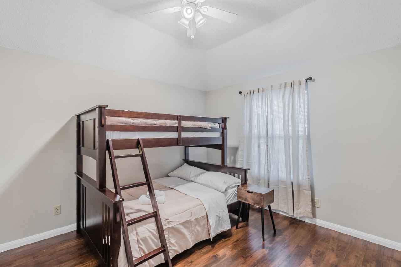 * *Astounding House **Perfect For Family And Friends , Pool , Hot Tub, & Game Room Allen Exteriér fotografie